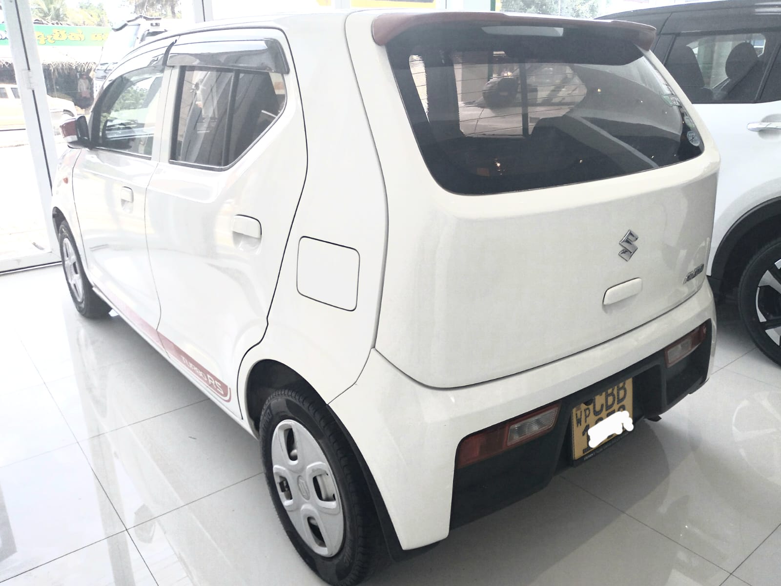 Suzuki Alto Japan 2016 thumbnail 5
