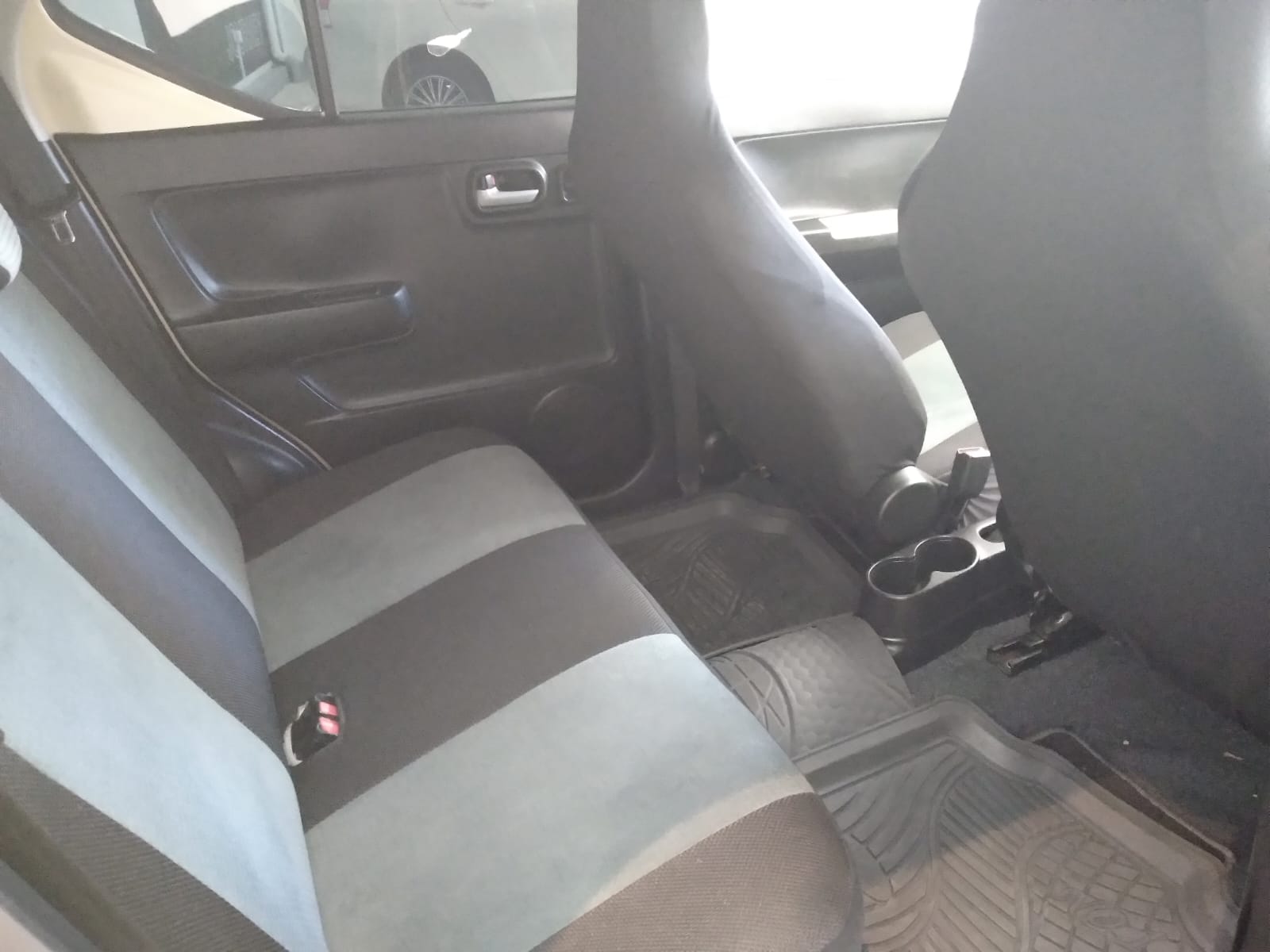 Suzuki Alto Japan 2015 thumbnail 2