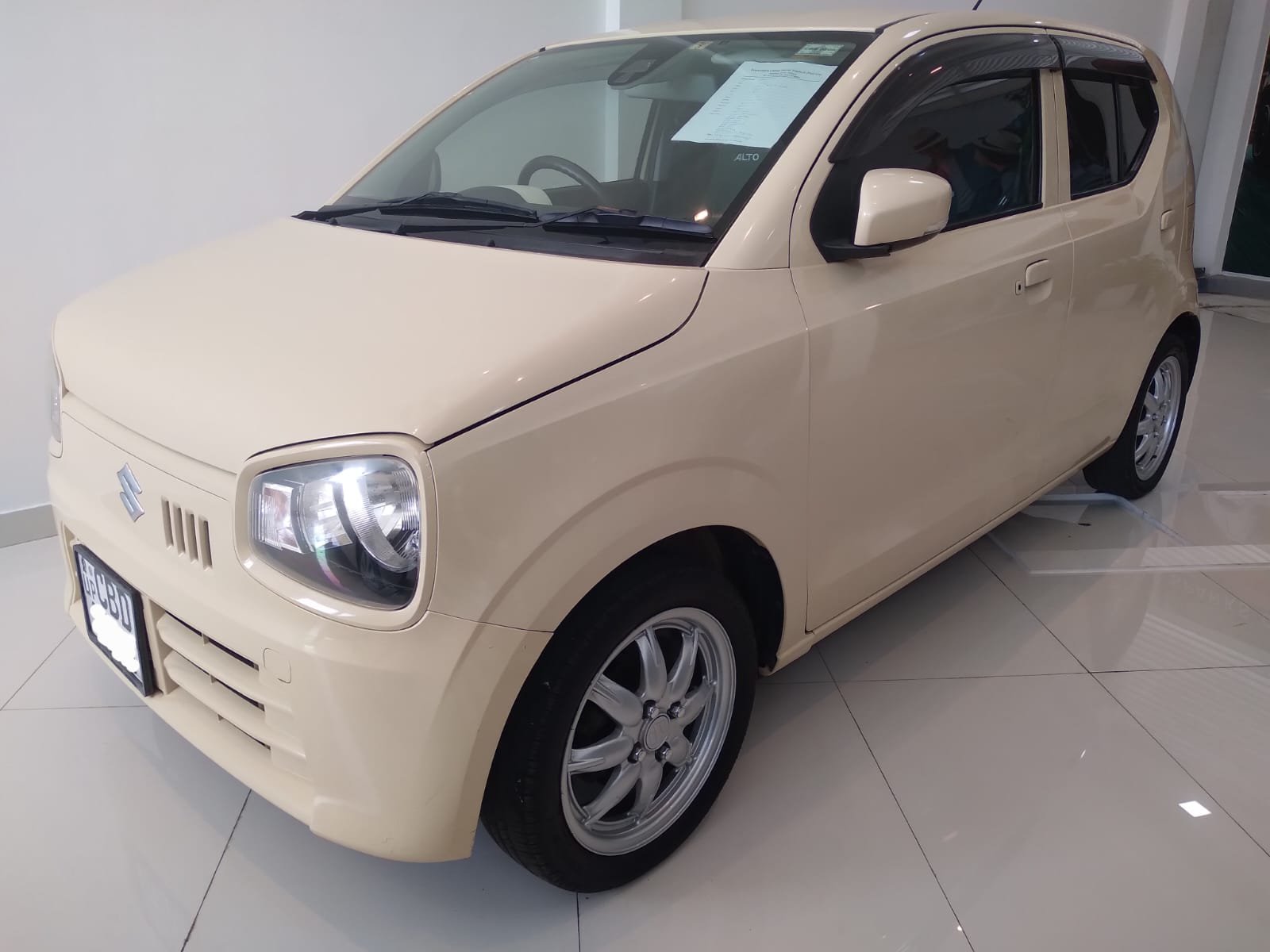 Suzuki Alto Japan 2015 thumbnail 4