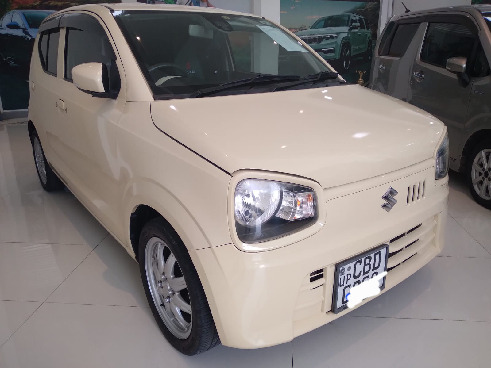 Suzuki Alto Japan 2015 thumbnail 5