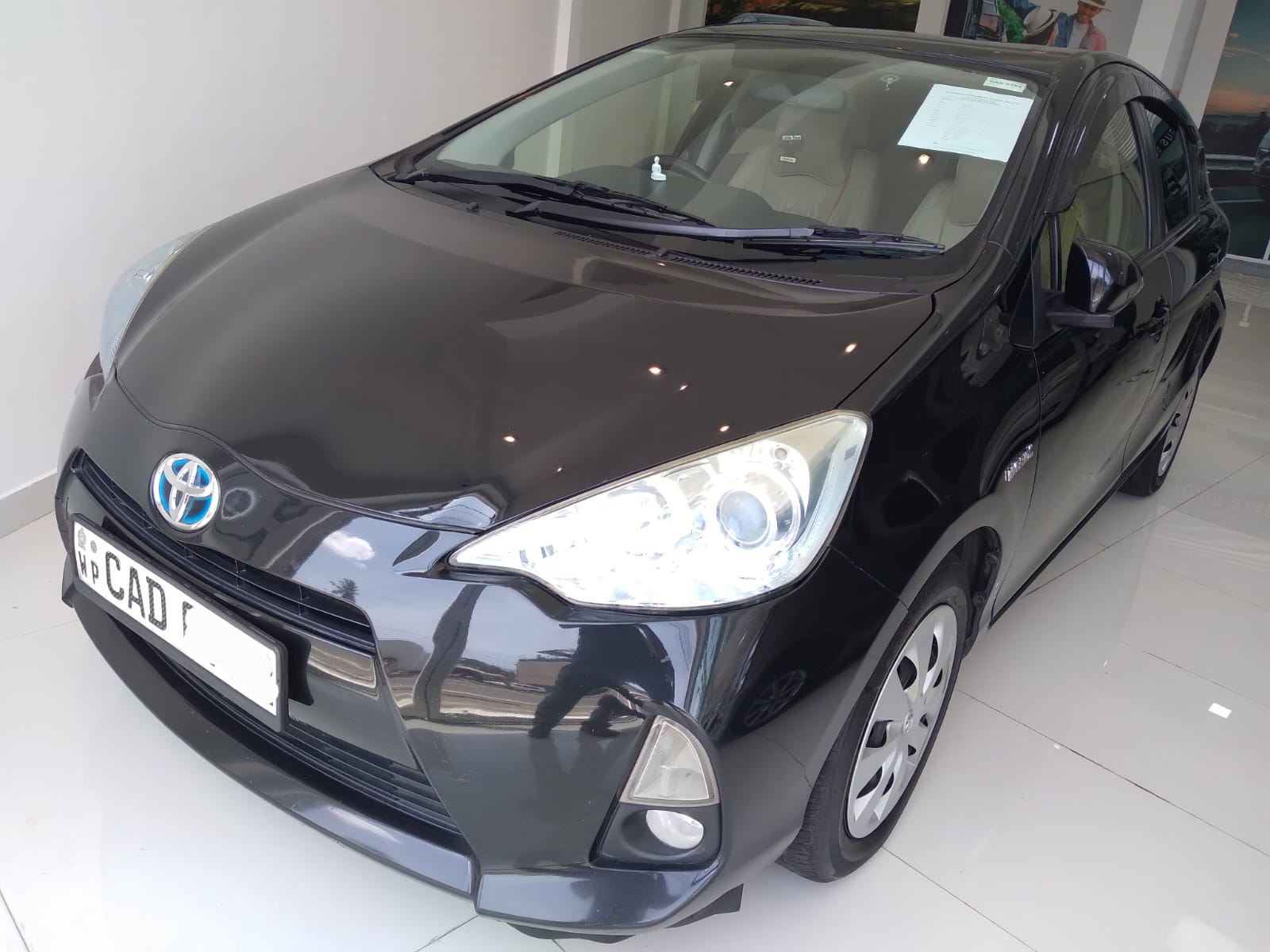 Toyota Aqua S Grade 2014 thumbnail 2