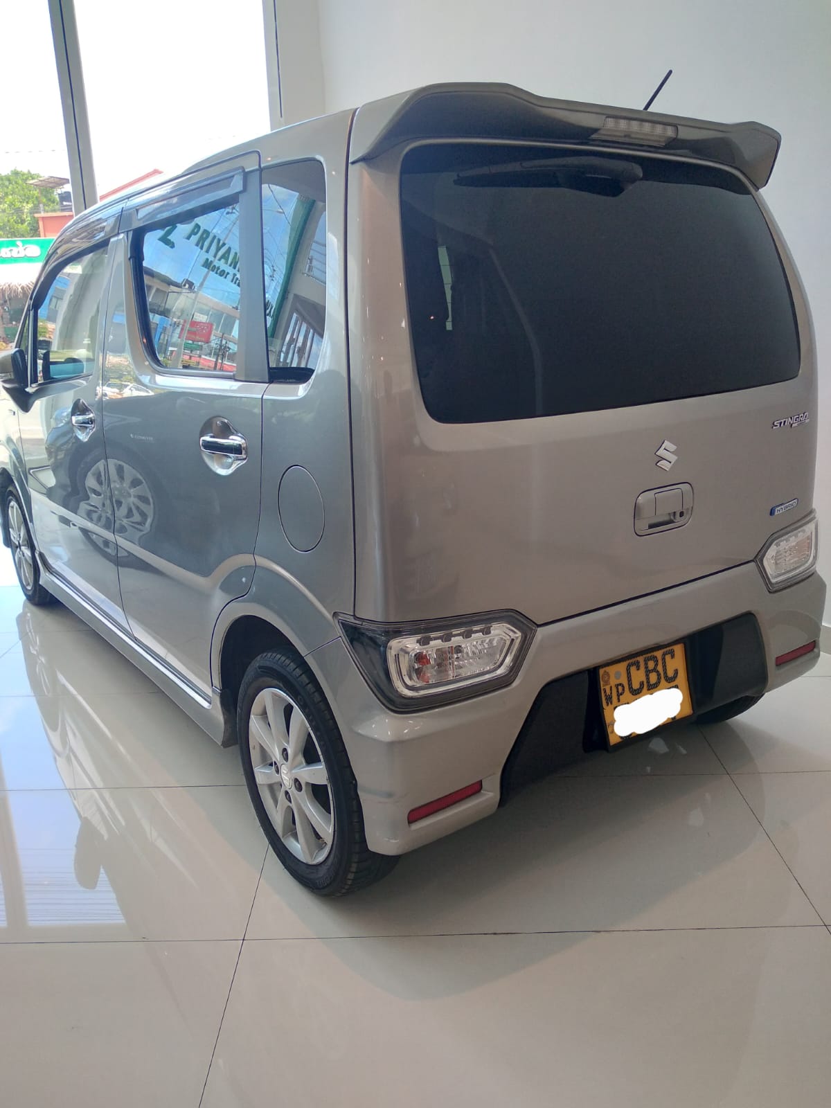 Suzuki WagonR Stingray 2018 Hybrid thumbnail 2