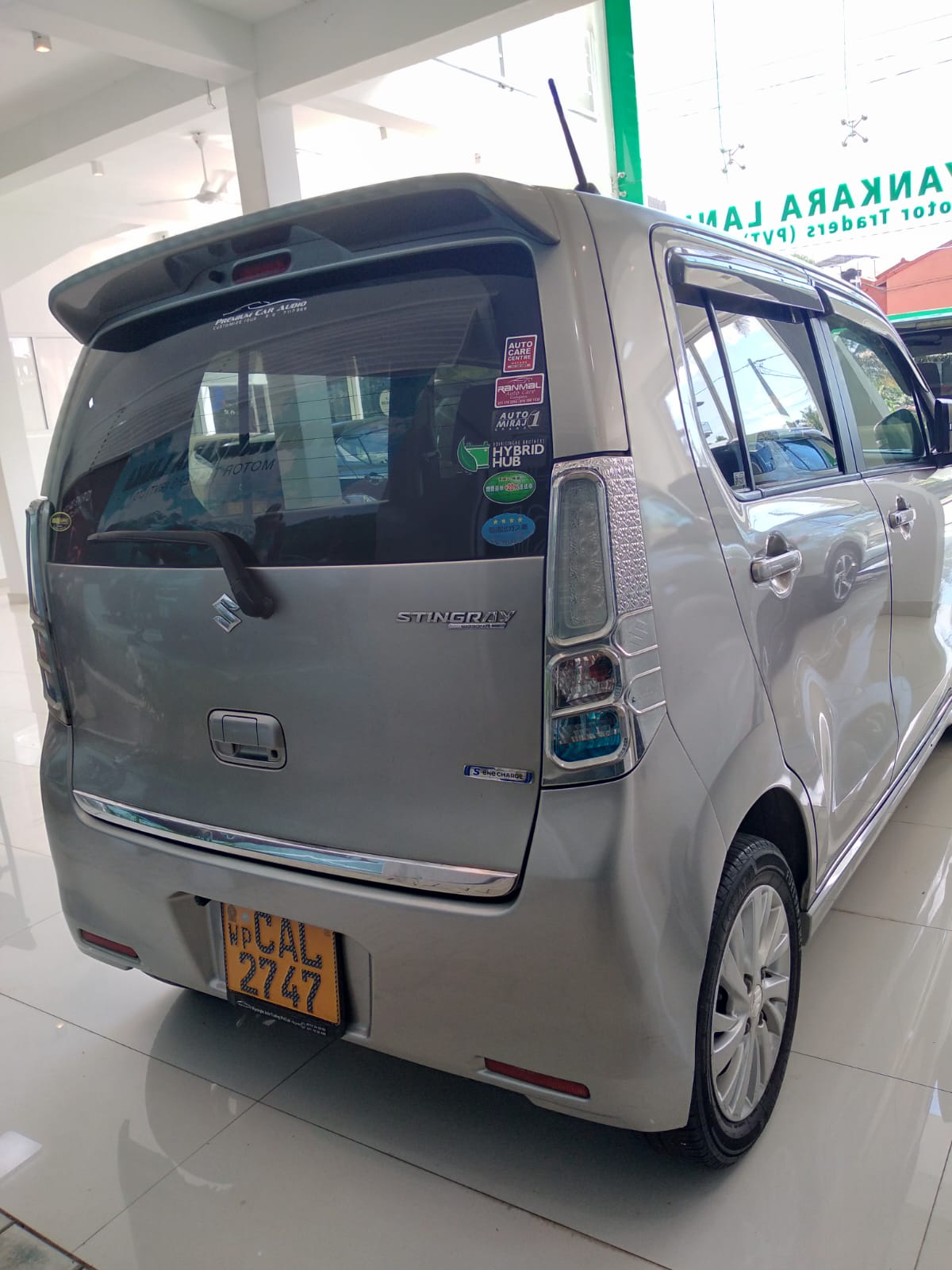 Suzuki WagonR 2014 Hybrid thumbnail 6